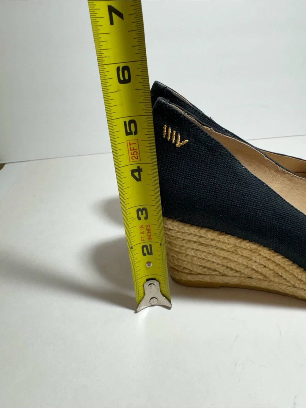 Viscata Barcelona Black Roses Canvas V Cut Espadrille Wedges Size EU 38